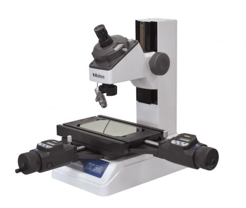 Mitutoyo Toolmakers Microscope